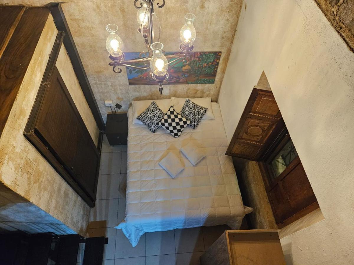 Hot Chipilin Hostel Antigua Bagian luar foto