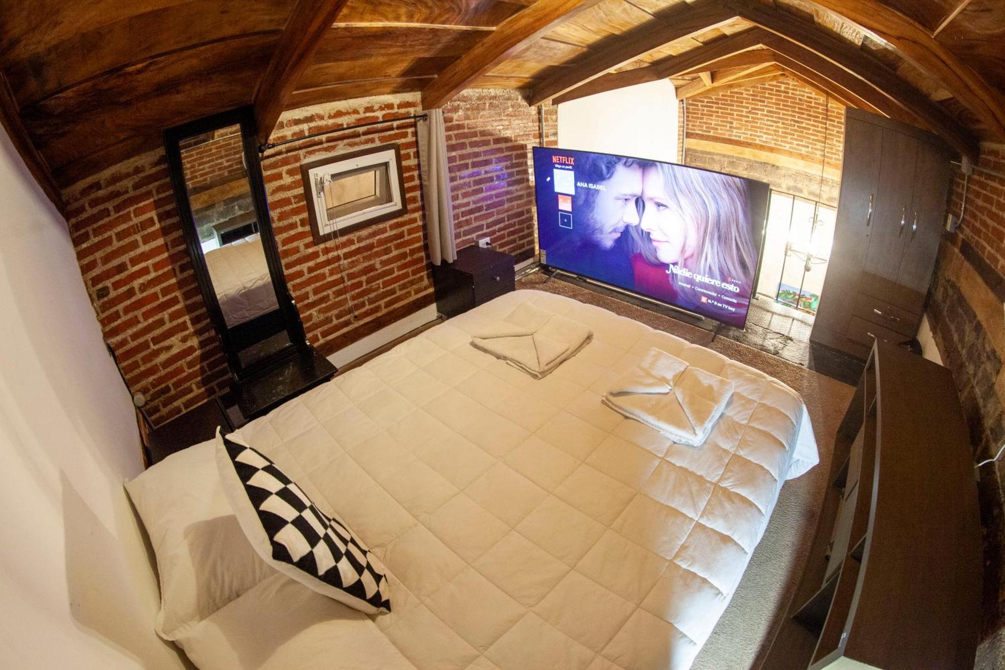 Hot Chipilin Hostel Antigua Bagian luar foto